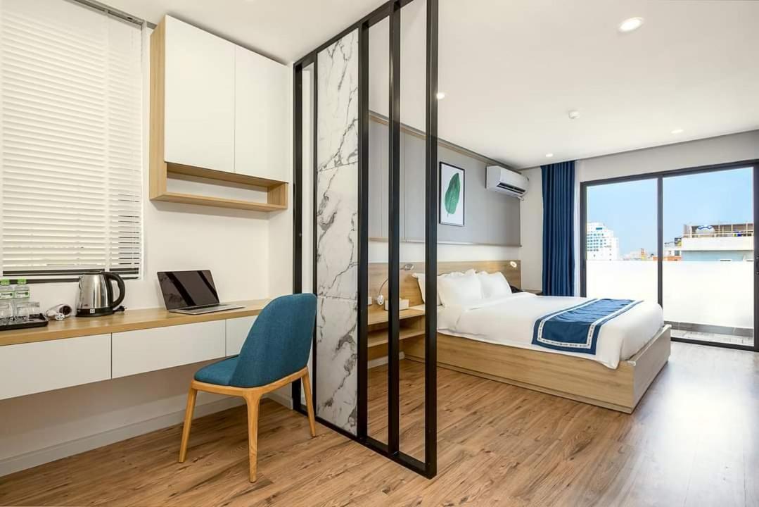 Doji Stars Hotel Дананг Екстериор снимка